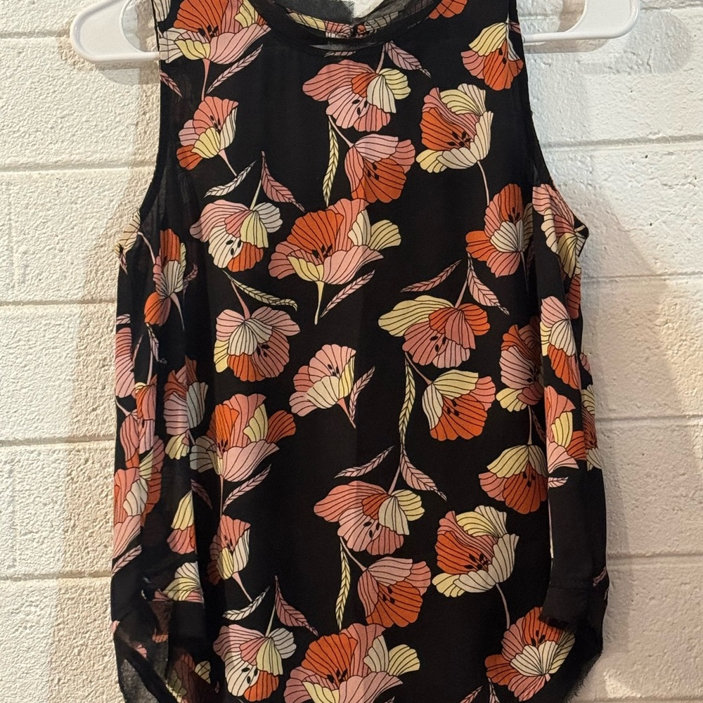 Who What Wear Black Floral Tank Top